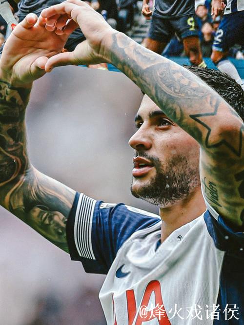 罗梅罗梅开二度+95分钟倒钩绝平 热刺2-2平纽卡 罗梅罗梅开二度+95分钟倒钩绝平 热刺2-2平纽卡